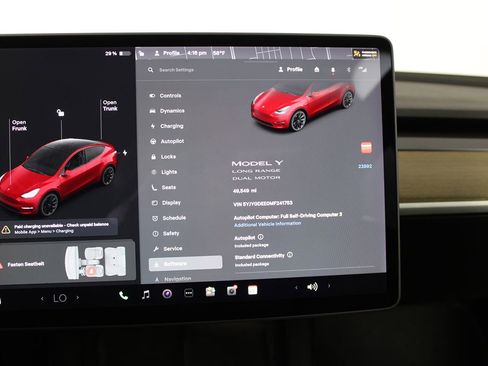 Used 2021 Tesla Model Y Long Range image 16