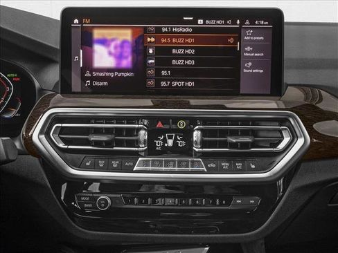 Used 2025 BMW X4 M40i image 7