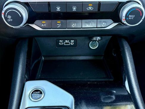 Used 2024 Nissan Altima 2.5 SV image 26