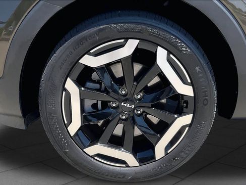 Used 2025 Kia Telluride S FWD image 10