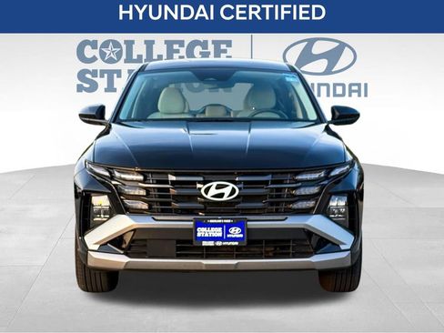 Used 2025 Hyundai Tucson SE image 4
