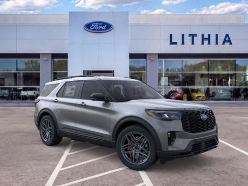 New 2026 Ford Explorer ST-Line w/ ST-Line Street Pack RWD image 7