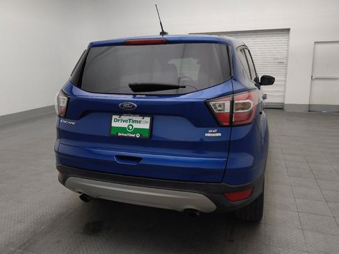 Used 2017 Ford Escape SE image 7