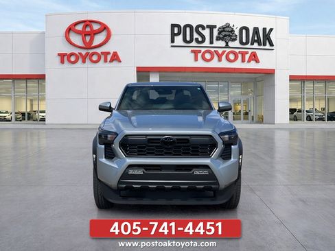 New 2026 Toyota Tacoma TRD Off-Road AWD/4WD image 2