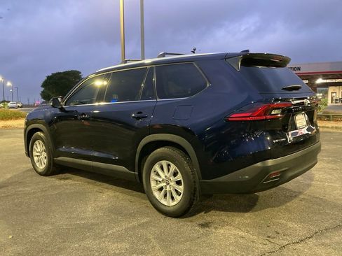 Used 2025 Toyota Grand Highlander AWD Hybrid image 7