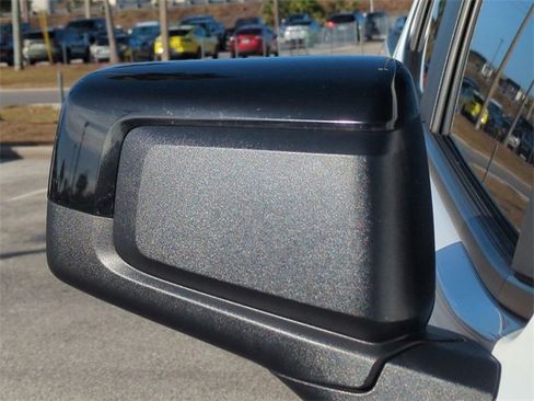 Used 2021 Chevrolet Silverado 1500 LT Trail Boss image 12