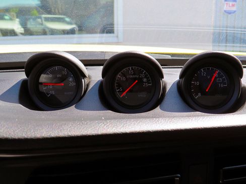 Used 2023 Nissan Z Proto w/ Floor Mat Package (L93) image 28