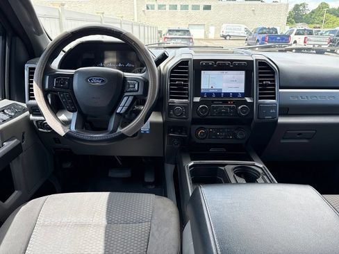 Used 2022 Ford F350 XLT w/ Black Appearance Package AWD/4WD image 7