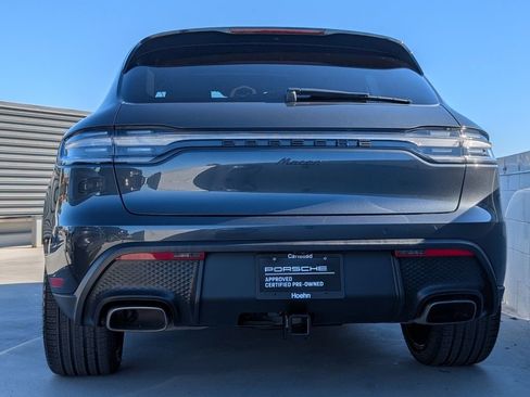 Used 2024 Porsche Macan image 11
