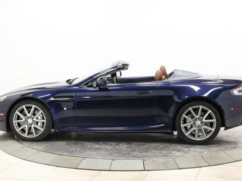 Used 2014 Aston Martin V8 Vantage Roadster image 6