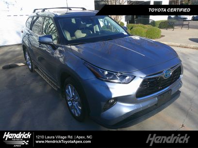 Used 2021 Toyota Highlander Limited