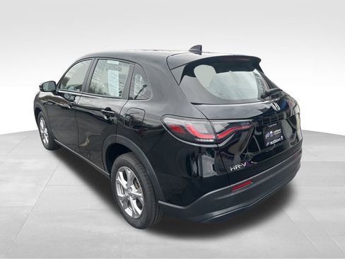 Used 2023 Honda HR-V LX image 5