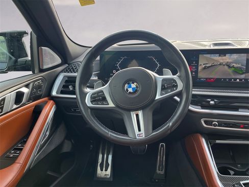 Used 2024 BMW X6 M60i w/ Dynamic Handling Package image 12