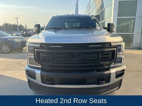 Certified 2022 Ford F250 Lariat w/ Black Appearance Package image 2