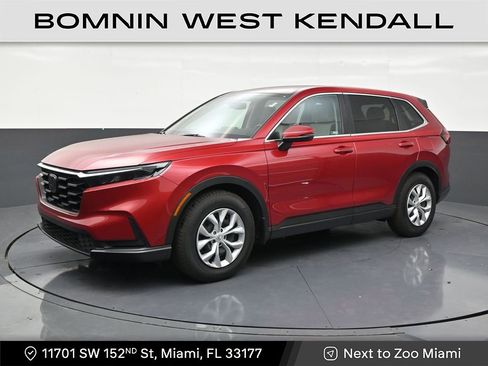 Used 2025 Honda CR-V LX image 1