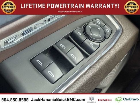 Used 2024 GMC Sierra 1500 Denali AWD/4WD image 24