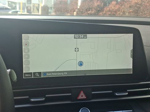 Certified 2023 Hyundai Elantra Limited image 18