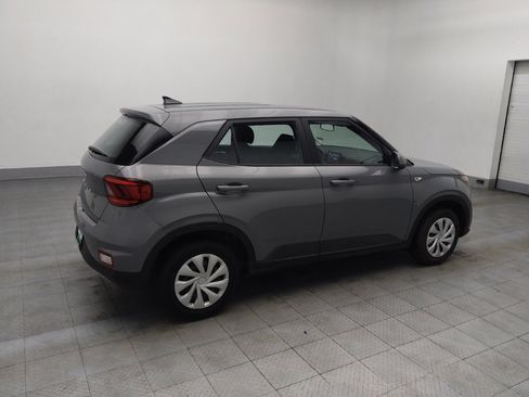Used 2020 Hyundai Venue SE image 10