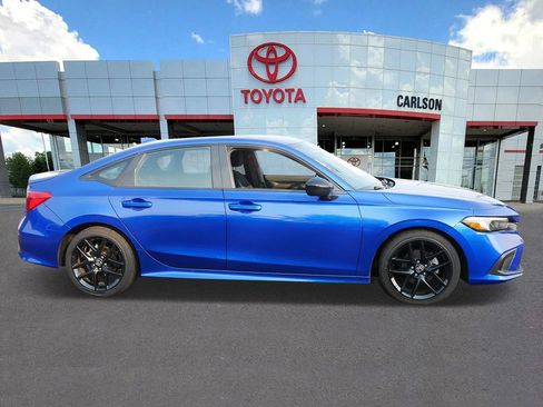 Used 2024 Honda Civic Sport image 4