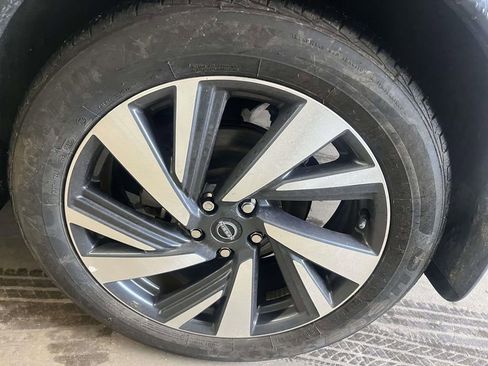 Used 2024 Nissan Murano SL w/ Cargo Package image 7