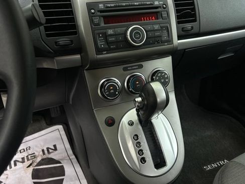 Used 2012 Nissan Sentra 2.0 SR FWD image 35