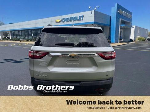 Used 2021 Chevrolet Traverse LT FWD image 7