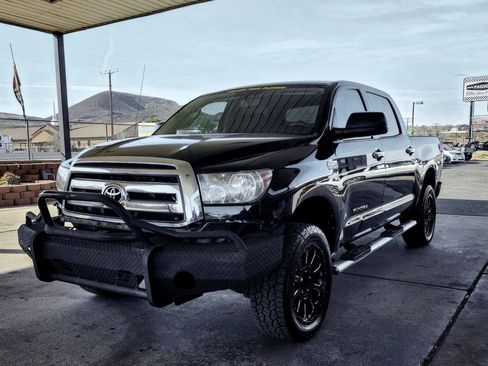 Used 2013 Toyota Tundra SR5 image 1