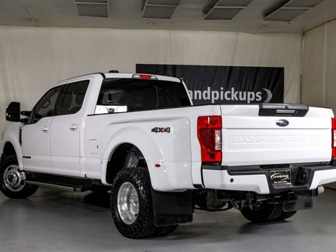 Used 2021 Ford F350 Lariat w/ Lariat Value Package image 10