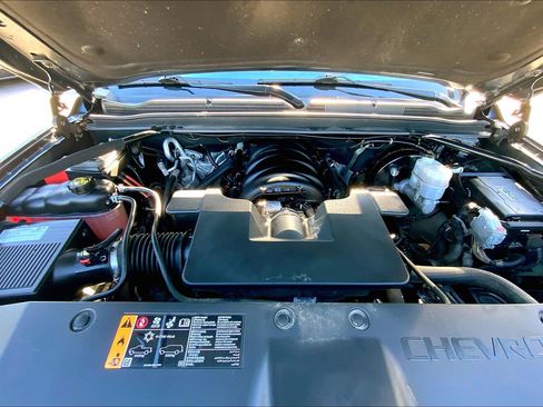 Used 2019 Chevrolet Tahoe Premier w/ RST 6.2L Performance Edition image 11