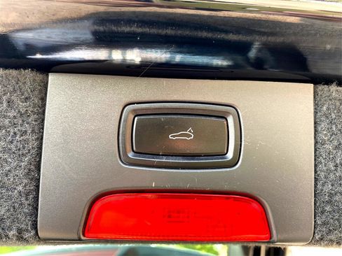 Used 2014 Porsche Cayenne S w/ Comfort Plus Package image 23