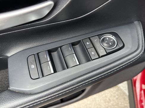Certified 2024 Toyota Grand Highlander FWD image 15