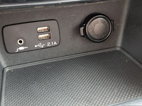 Certified 2022 Subaru Forester Touring AWD/4WD image 24