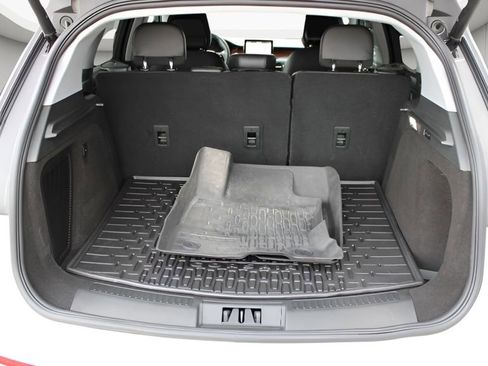 Used 2022 Lincoln Corsair Grand Touring w/ Elements Technology Bundle image 21