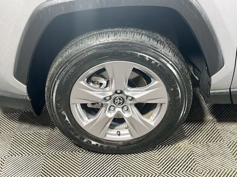 Certified 2025 Toyota RAV4 XLE AWD/4WD image 27