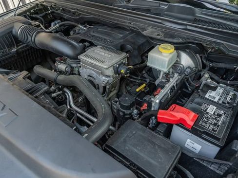 Used 2020 RAM 1500 Big Horn AWD/4WD image 11