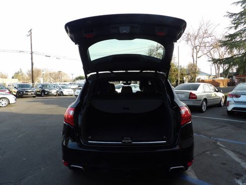 Used 2014 Porsche Cayenne image 13