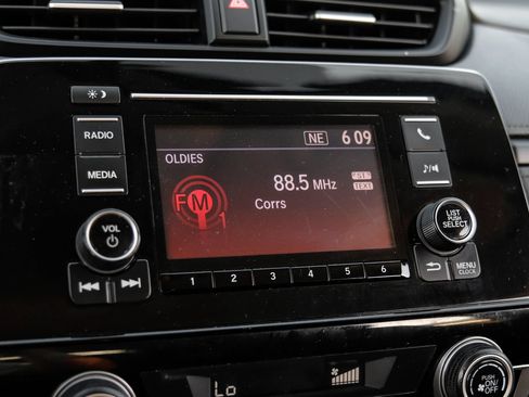 Used 2019 Honda CR-V LX image 35