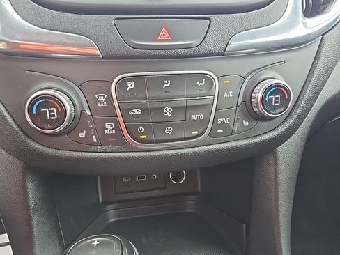 Certified 2020 Chevrolet Equinox LT FWD image 13