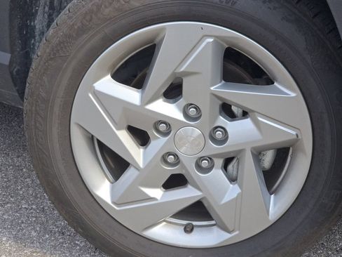 Used 2024 Hyundai Kona SE AWD/4WD image 8
