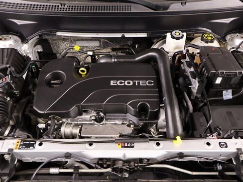 Used 2022 GMC Terrain SLE w/ Driver Convenience Package image 19