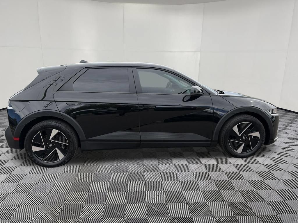 Used 2026 Hyundai Ioniq 5 SEL RWD image 11