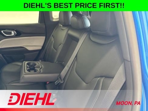 New 2026 Jeep Compass Limited AWD/4WD image 17
