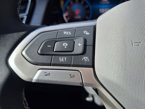 New 2026 Volkswagen Atlas Cross Sport SE image 13