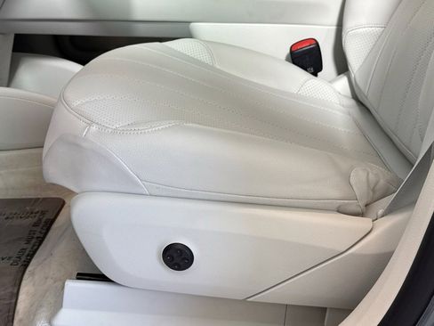 Certified 2023 Mercedes-Benz EQE 350+ SUV image 18