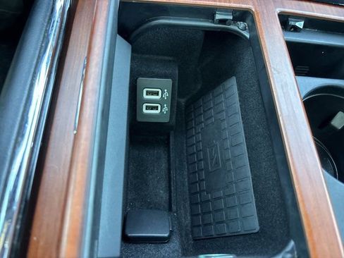 Used 2018 Lincoln Navigator Reserve w/ Technology Package image 41