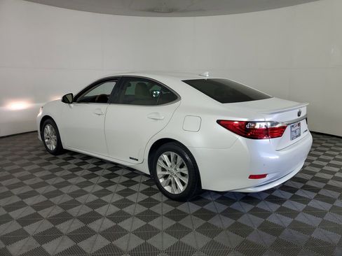 Used 2014 Lexus ES 300h image 6