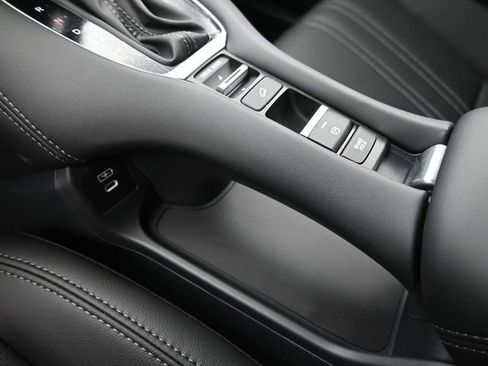 New 2026 Honda HR-V EX-L image 29