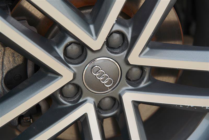 Used 2020 Audi A3 2.0T Premium Plus w/ Premium Plus Package FWD image 14