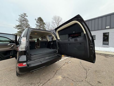 Used 2020 Lexus GX 460 Premium image 25