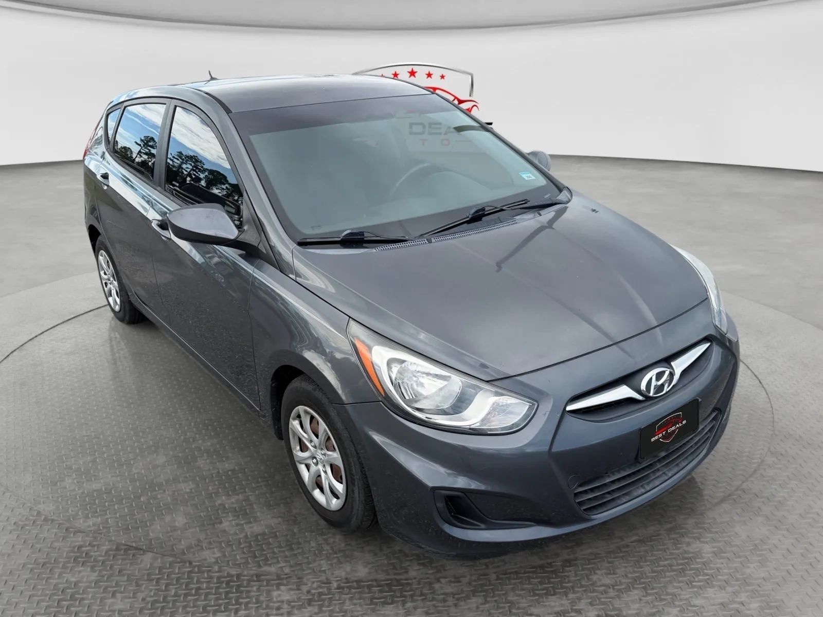 Used 2012 Hyundai Accent GS FWD image 7